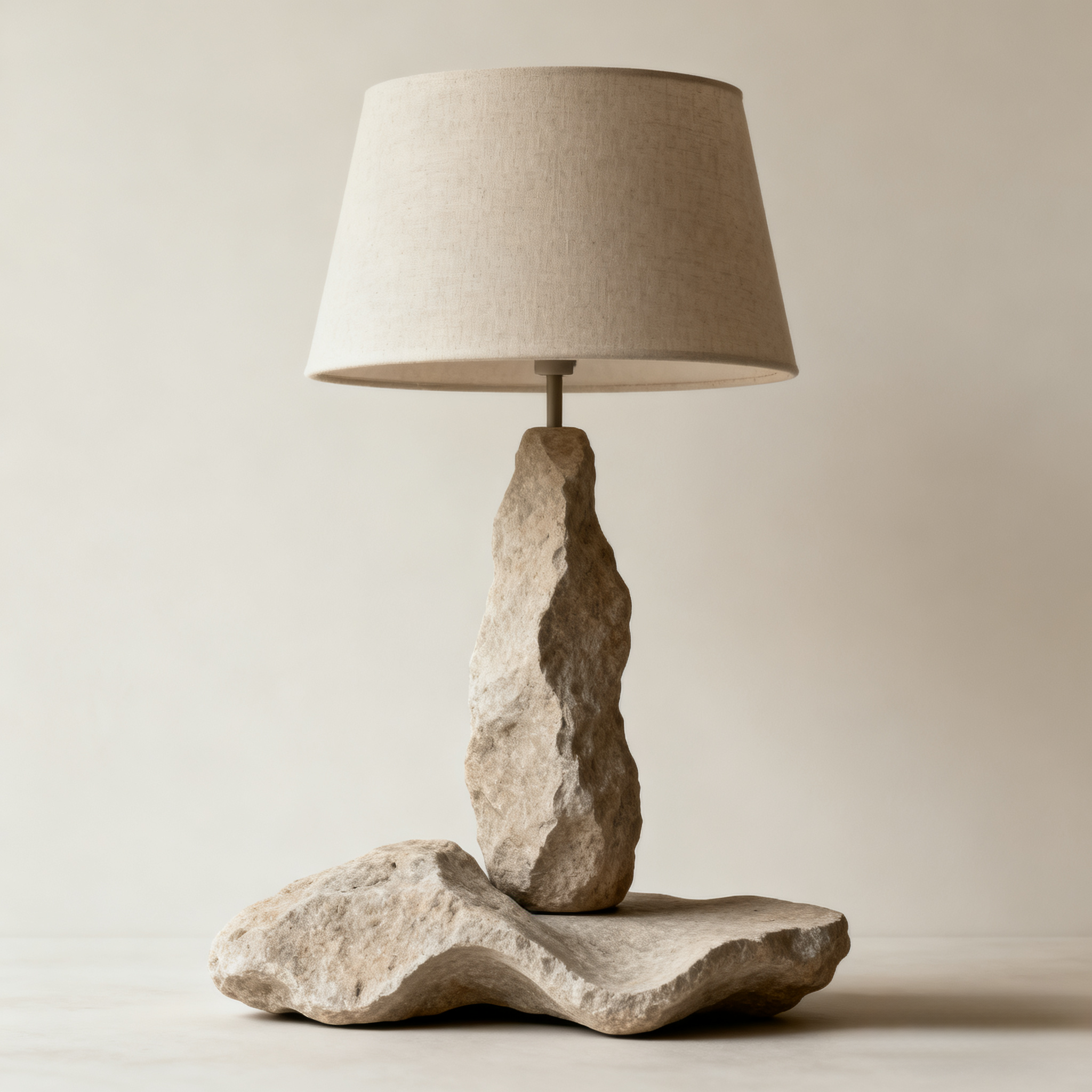 CASAGD Natural Flow Accent Lamp